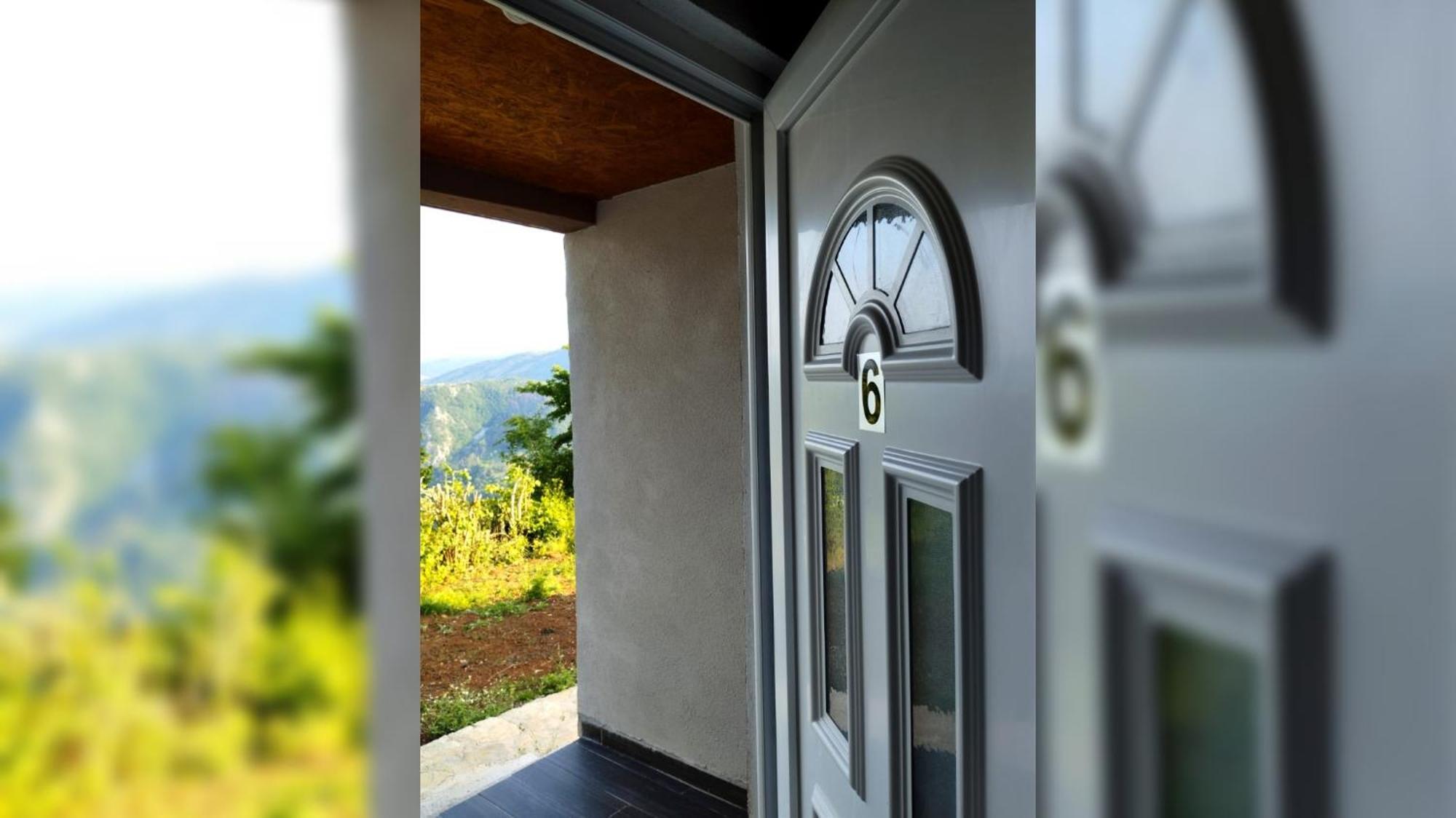 Rural Resort Tron 普卢日内 客房 照片